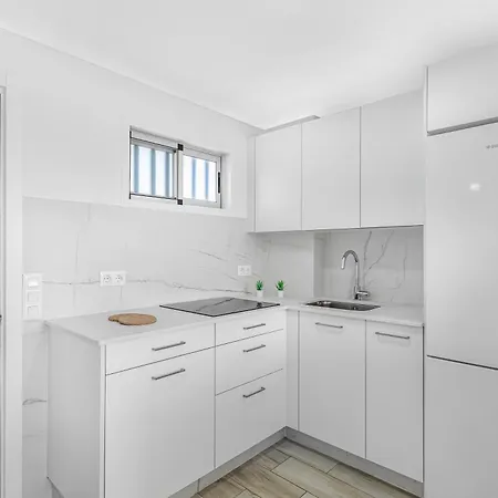 Appartement Newly Refurbished Beachfront